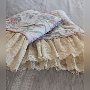 vintage Croscill Elizabeth Gray floral lace pillow shams with a ruffled border
